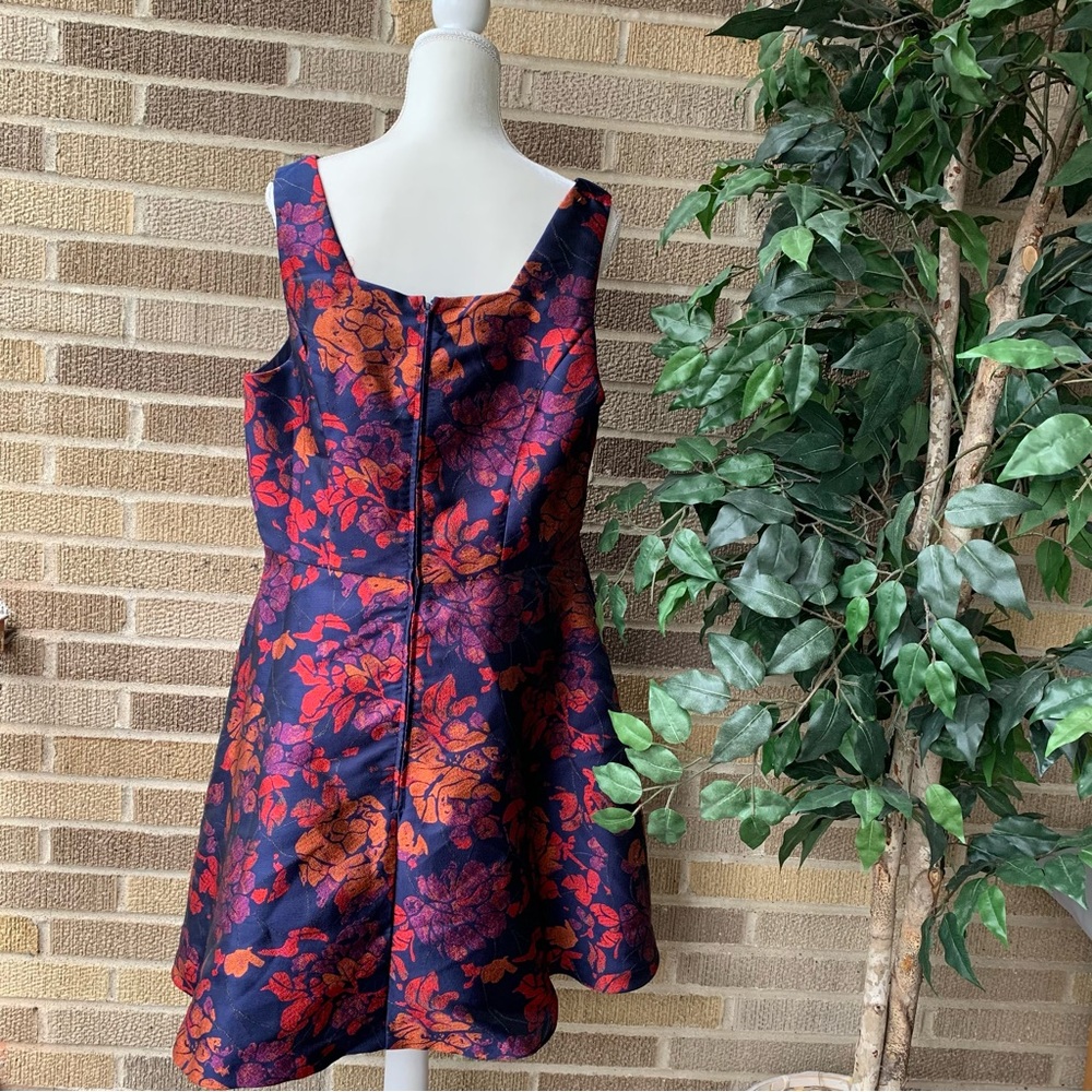 Modcloth Metallic Floral Print Dress Size 18 - Picture 7 of 13